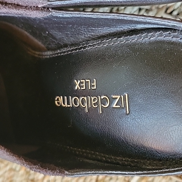 LIZ CLAIBORNE FLEX Dark Brown Slip On Leather Upper Heels. Size Is 6.5 M - Picture 8 of 8